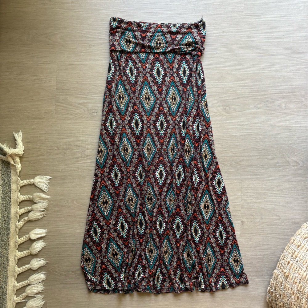 Woman’s Full Tilt Multicolored Patterned Midi Skirt